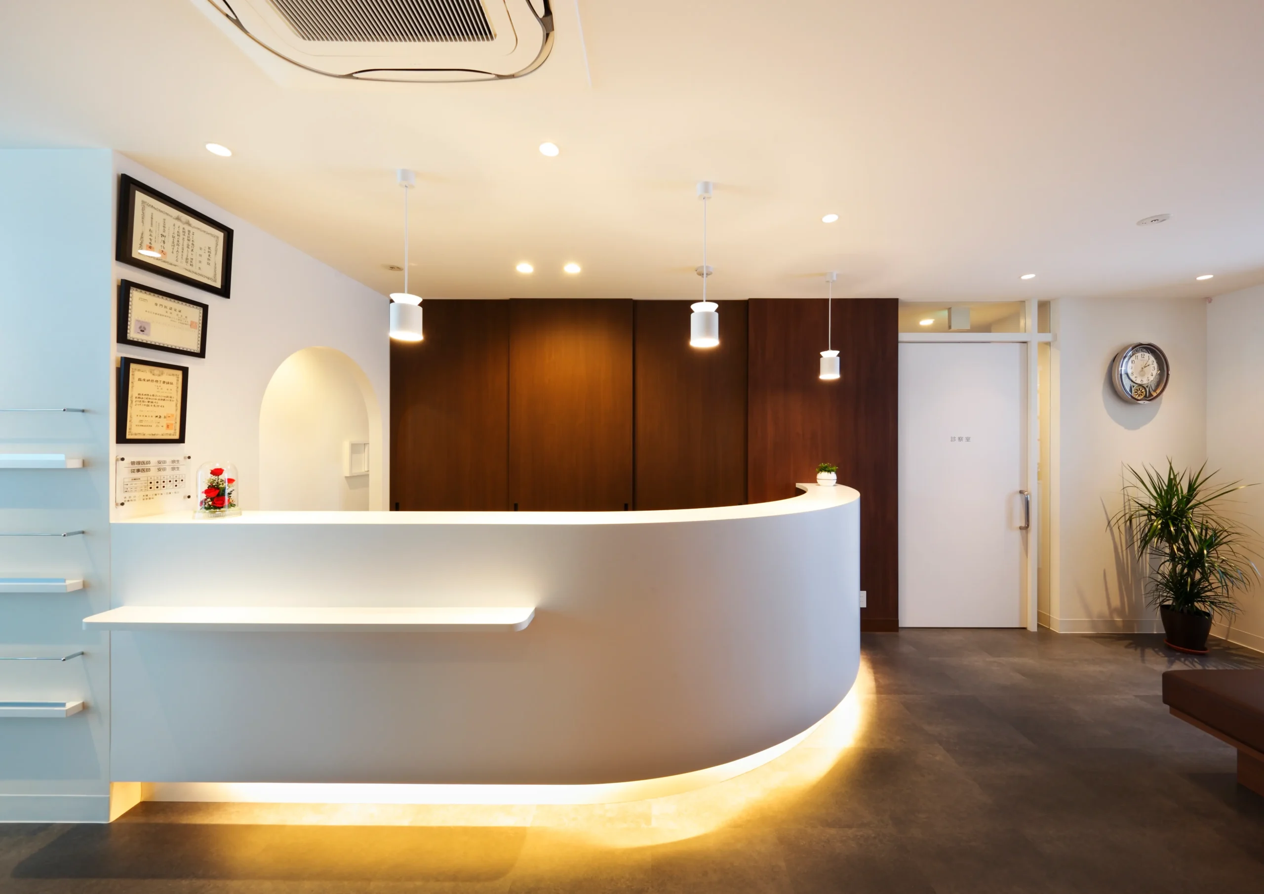 やすだ泌尿器科クリニックの受付